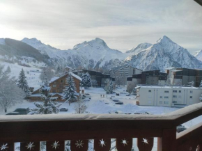 résidence Plein Sud à côté Jandri express, front de neige, vue splendide, Label 2 Alpes, classé 2 étoiles Tourisme